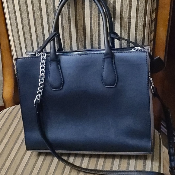 Purse - Picture 2 of 4